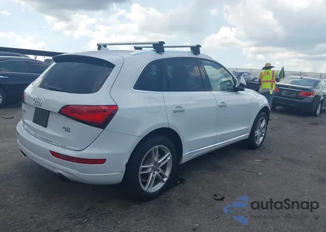 2015 Audi Q5 2.0T Premium z USA, uszkodzony, nr VIN WA1LFAFP9FA045487